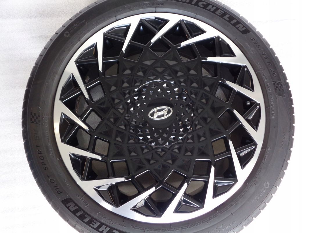 Koła Felgi 20 Hyundai Ioniq 5 5x114,3 Oryginalne Czujniki lato 255/45