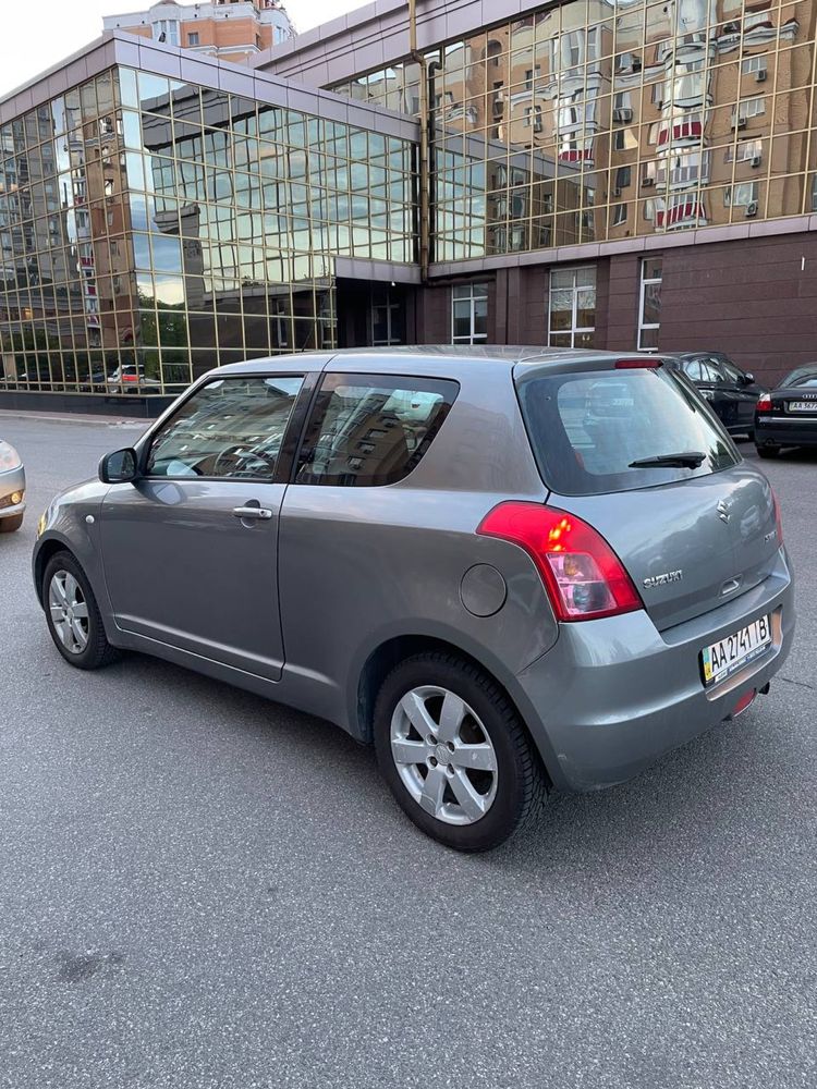 Suzuki Swift 1.3