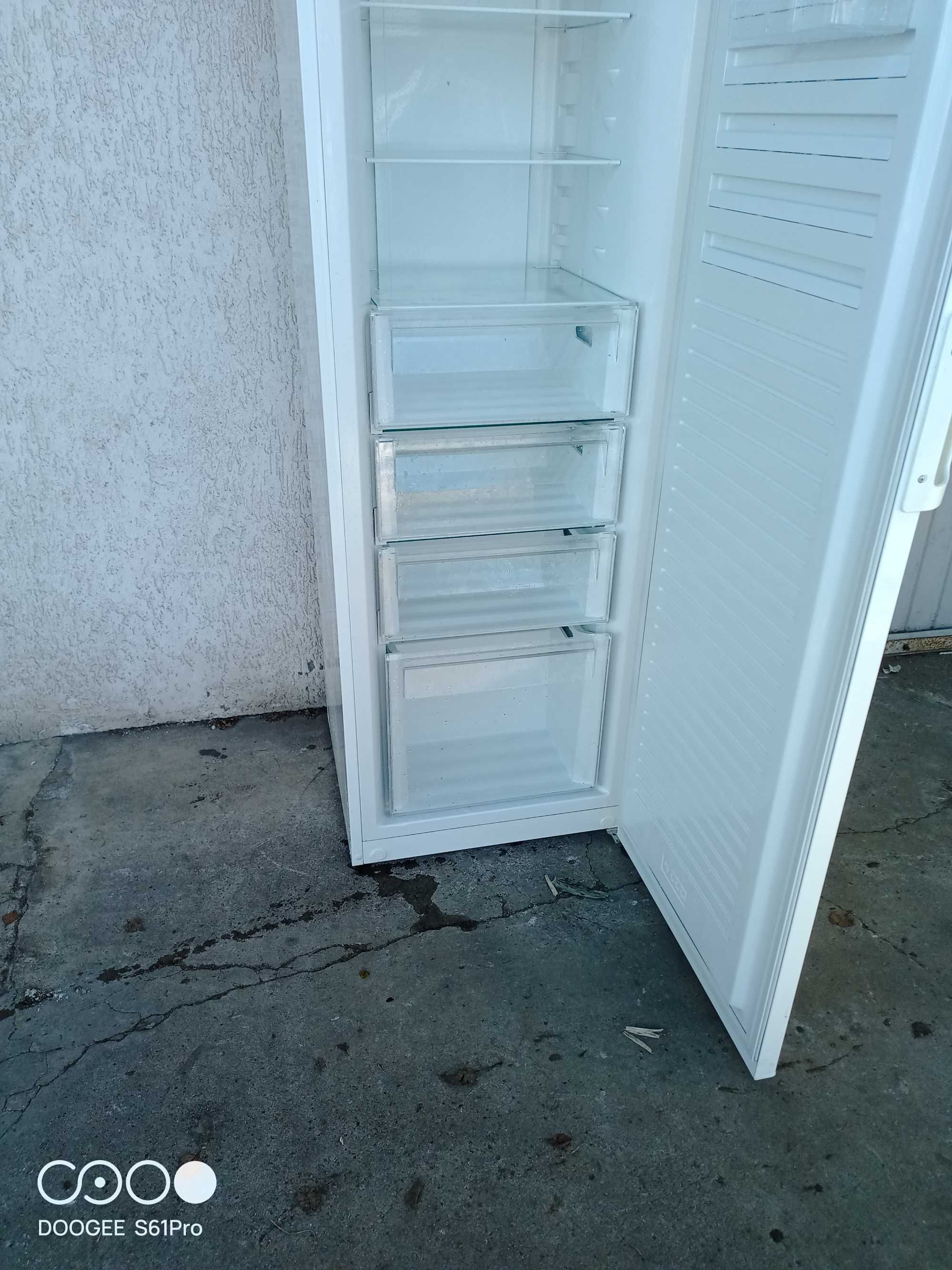 Zamrażarka Electrolux EUE2634MHW