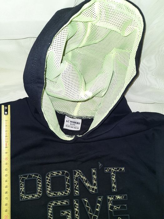 Кофти, пайти, худі на хлопчика приблизно 10-12 років