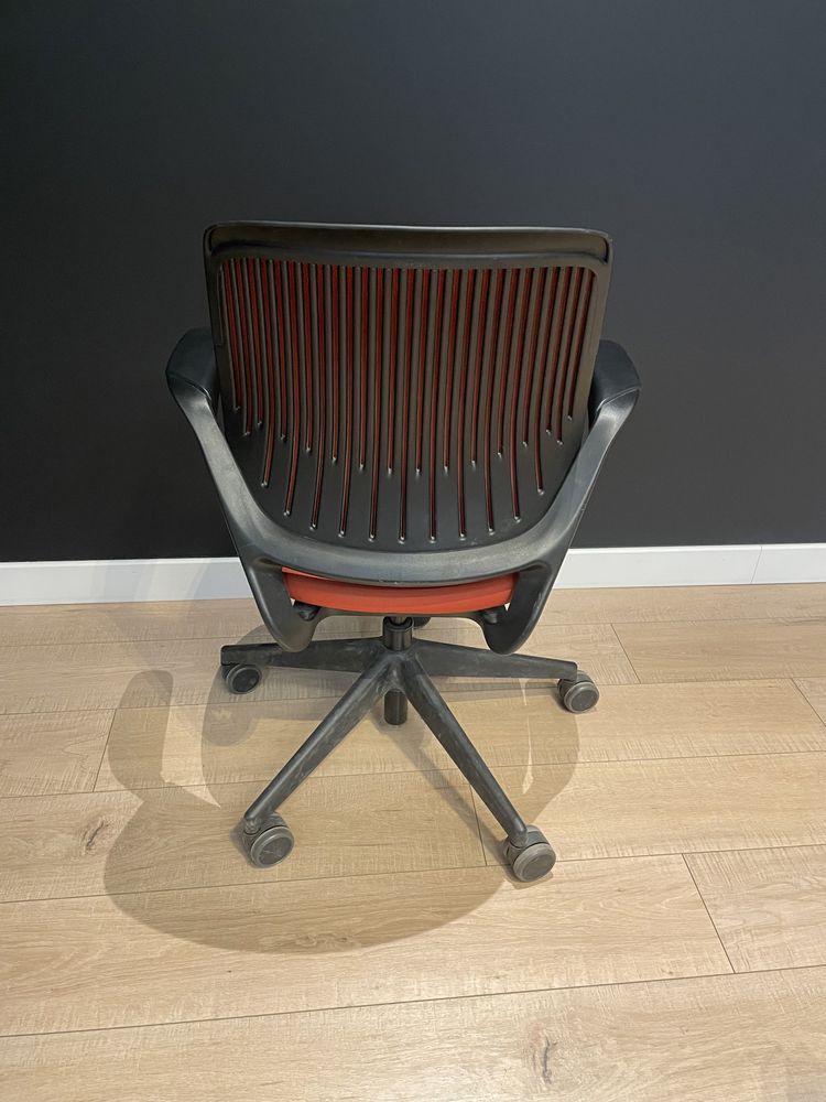 Fotel biurowy Steelcase Cobi Task Chair
