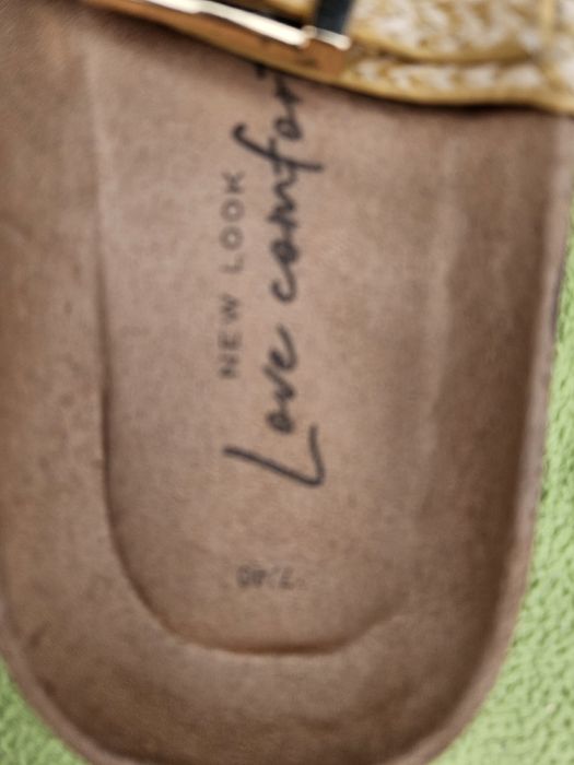 Klapki damskie , nowe rozmiar 39 i 41