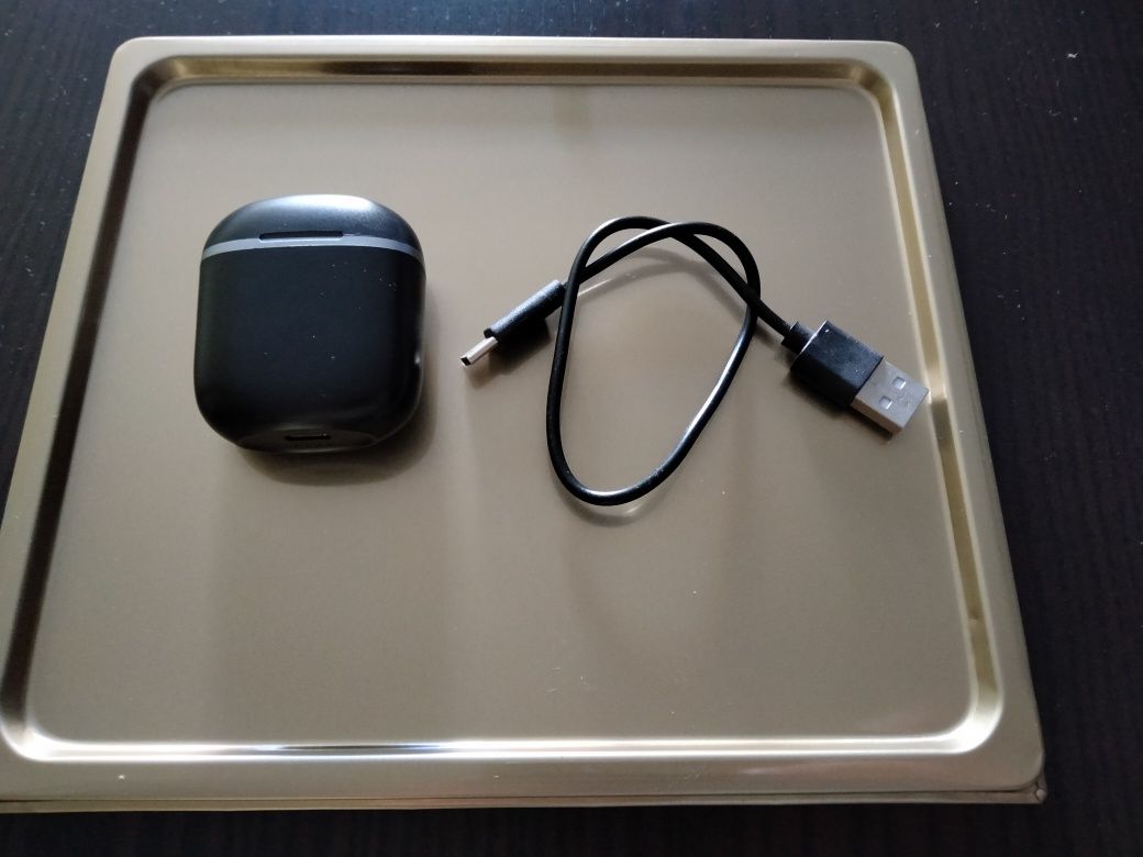 Earbuds Auriculares