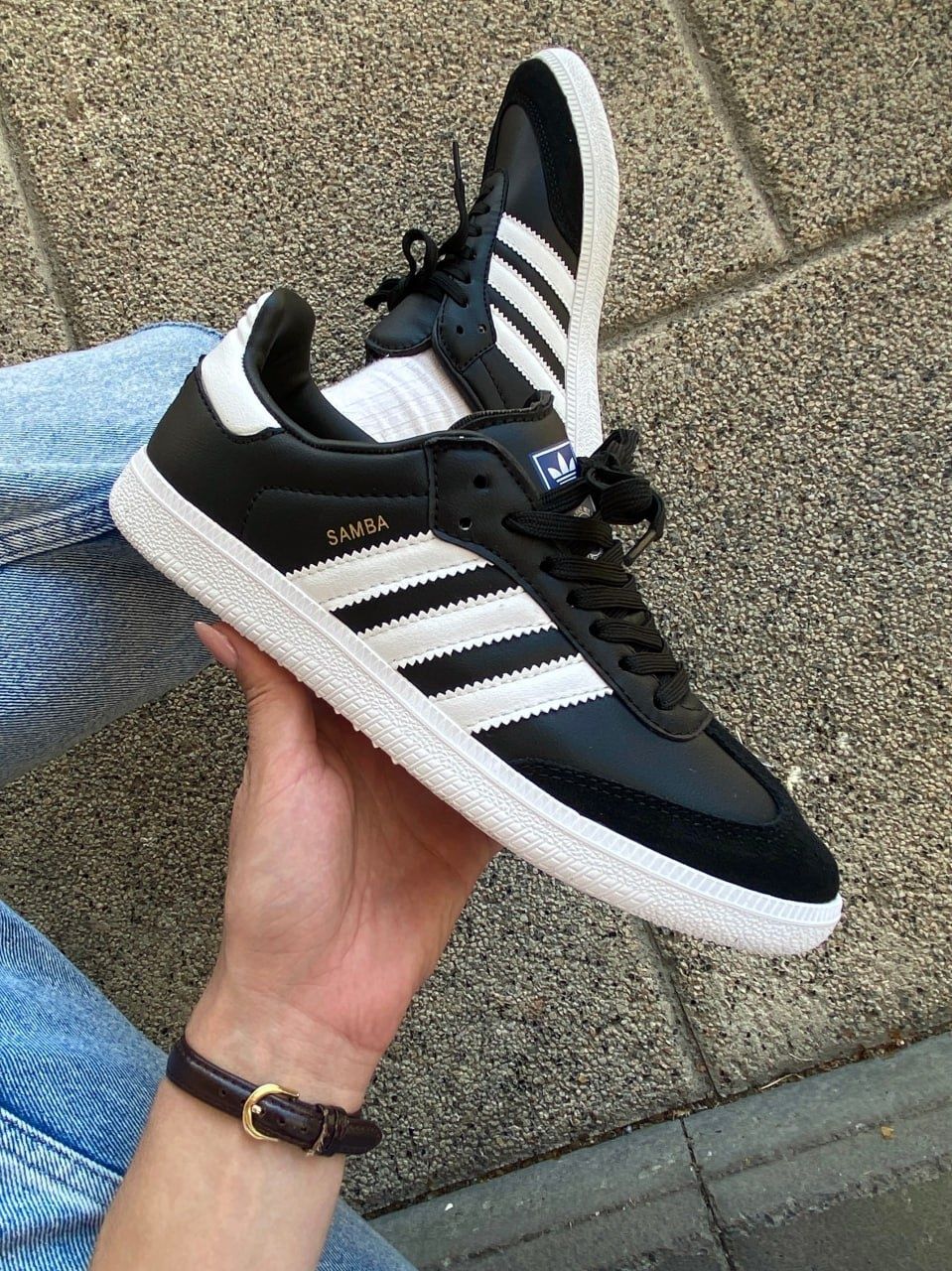 Жіночі кросівки Adidas Samba Black/White