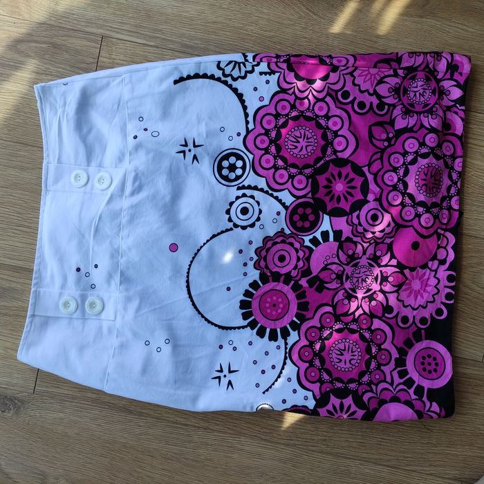 Spódnica w kolorowe koła , M