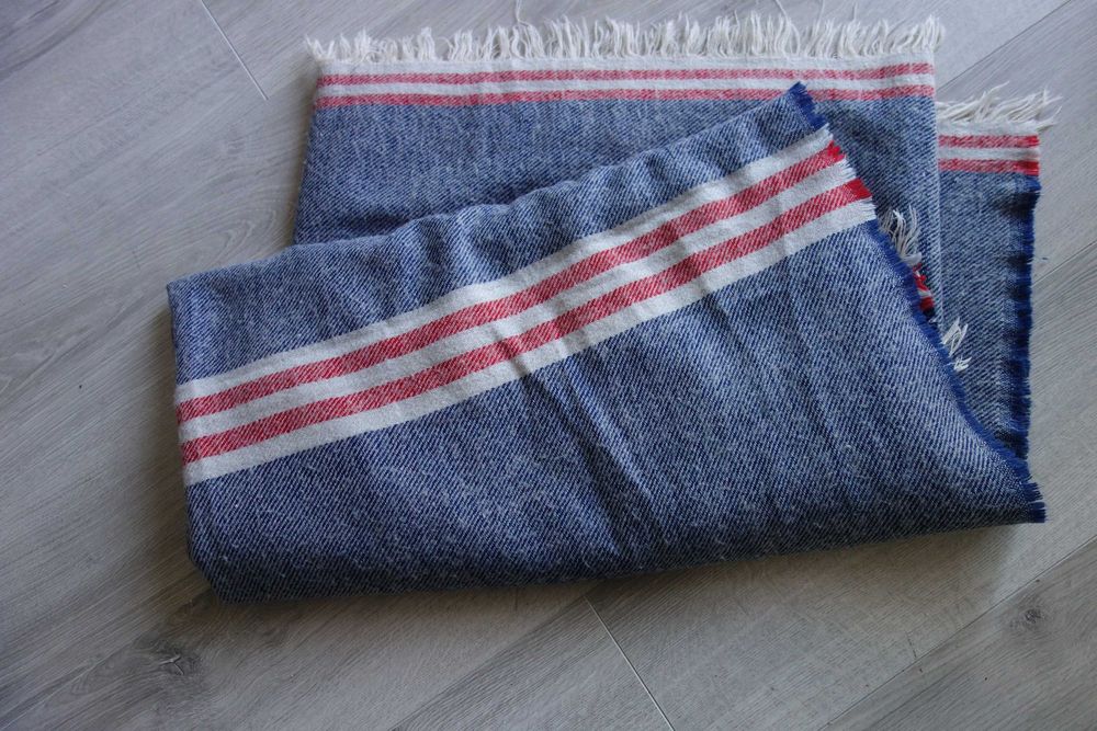 bardzo duży szal z frędzlami ZARA przytulny miękki  127 cm x 216 cm