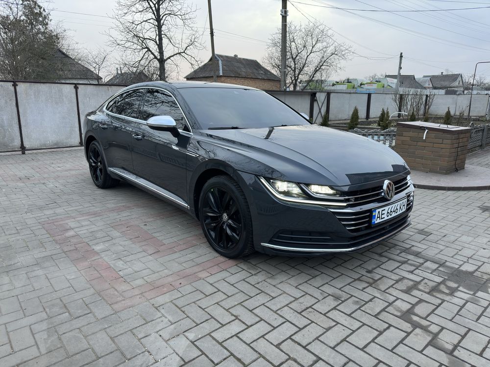 Продам Volkswagen Arteon 2020