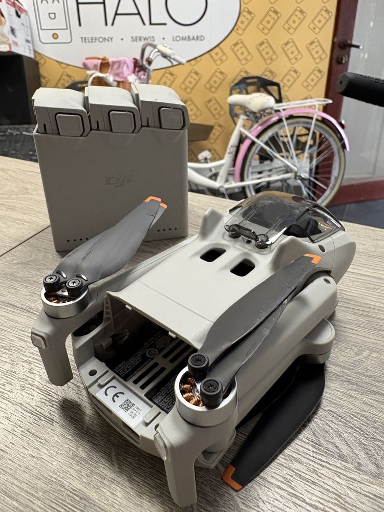 Dron DJI Mini 3 - FlyMore Halogsm Piotrkowska 19