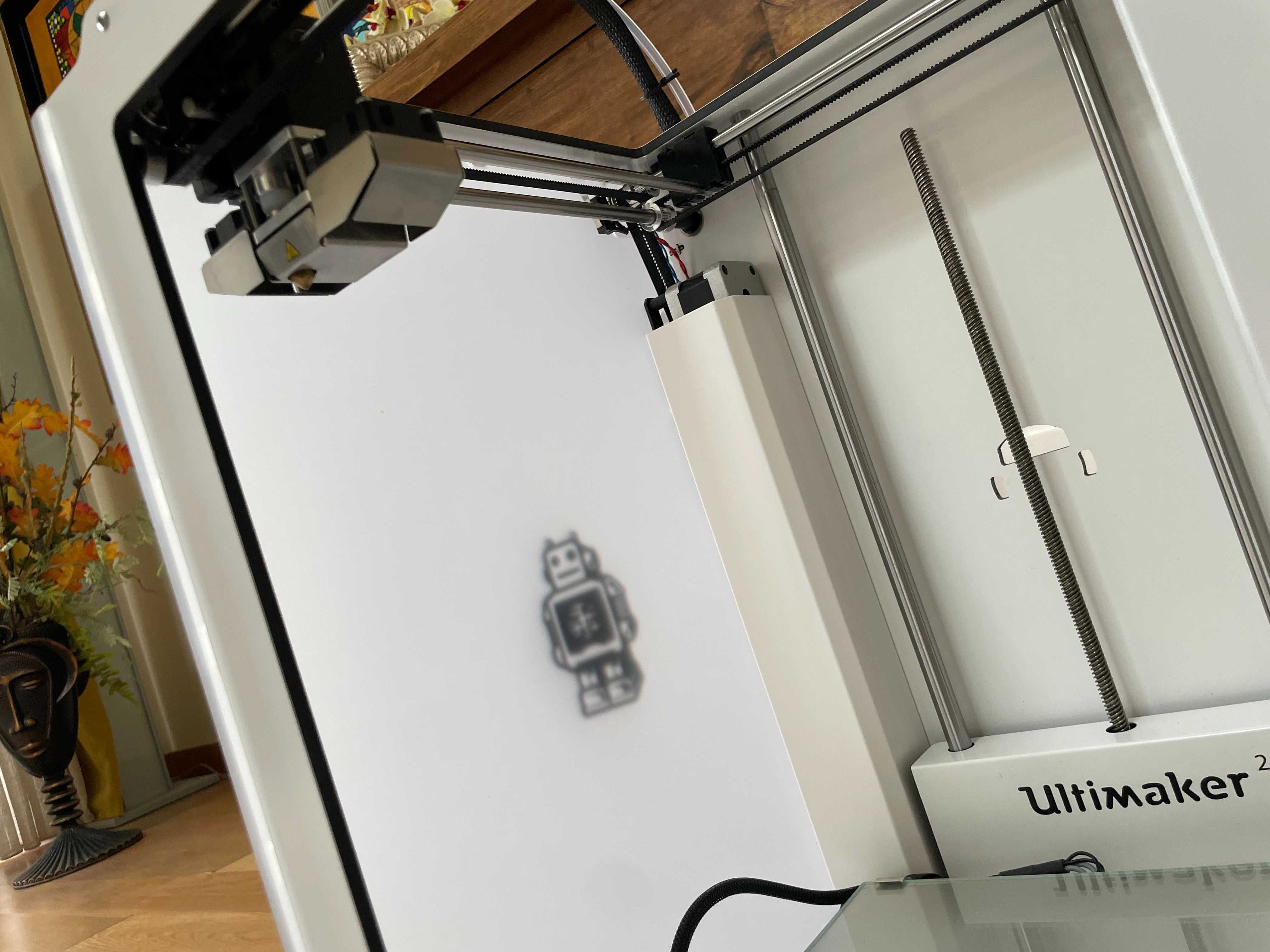 Impressora 3D Ultimaker 2+ Extended