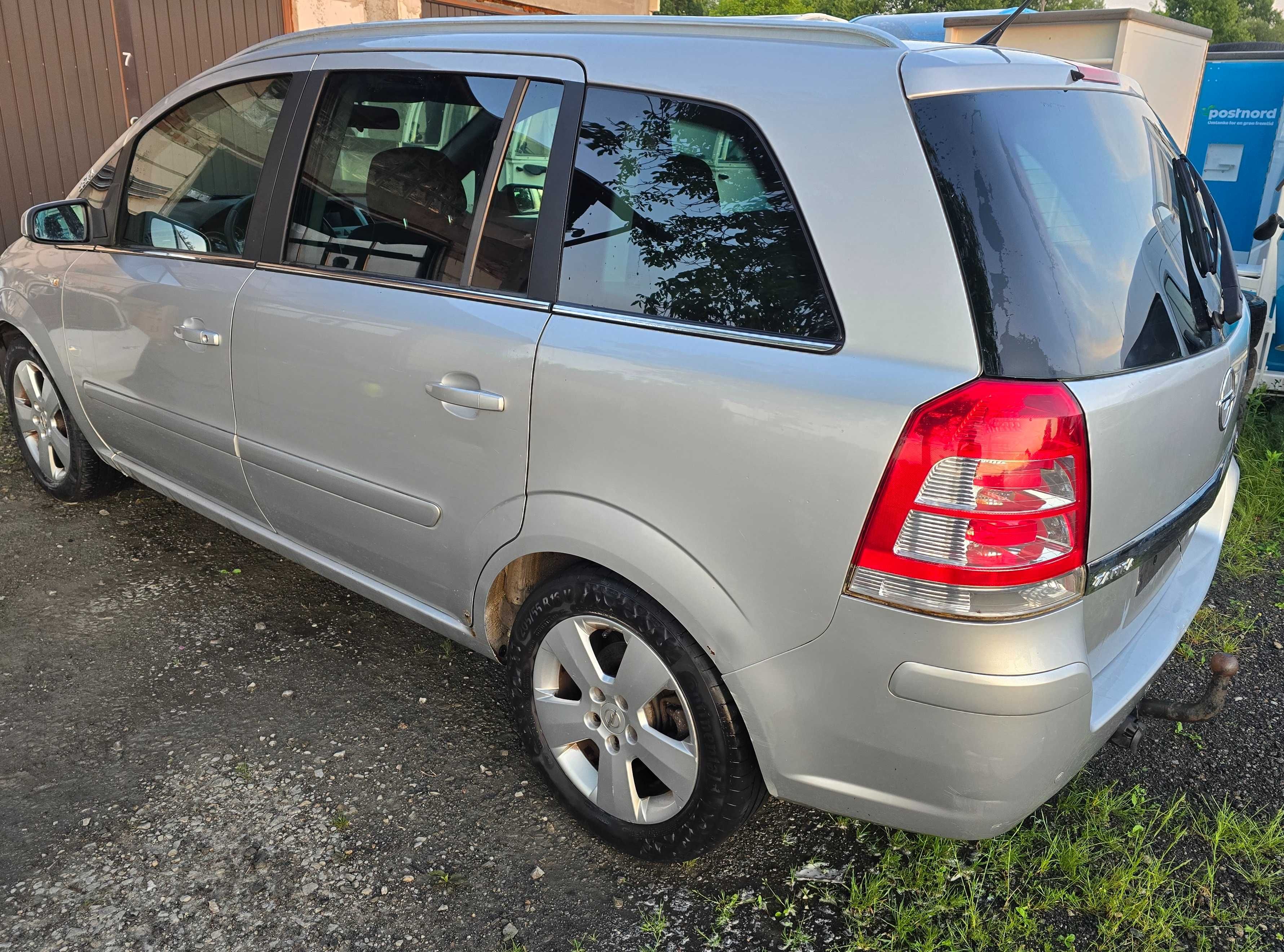 Opel Zafira 2009 r, 1,9 CDTI
