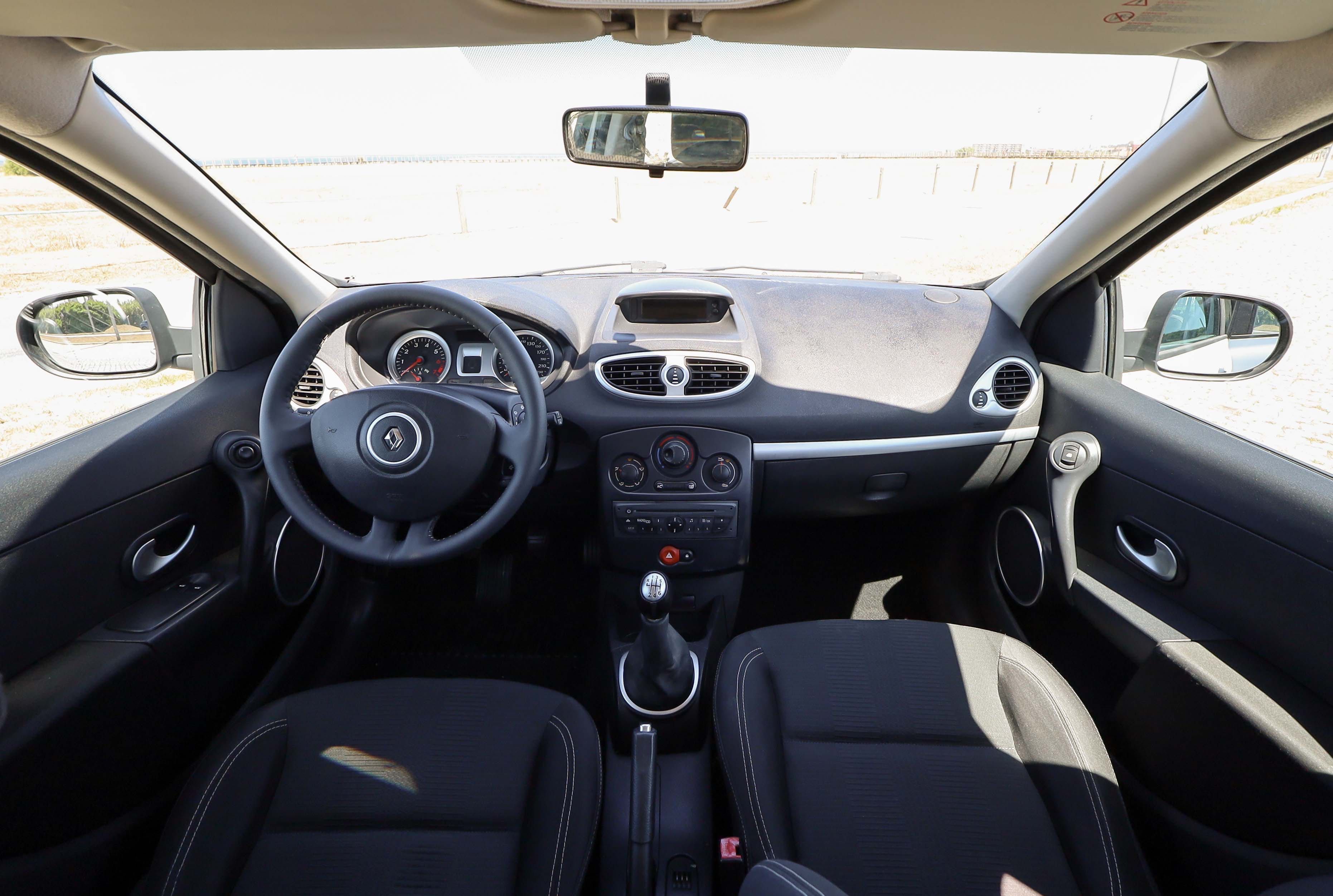 Renault Clio 1.2 - Desde 70€ /mês