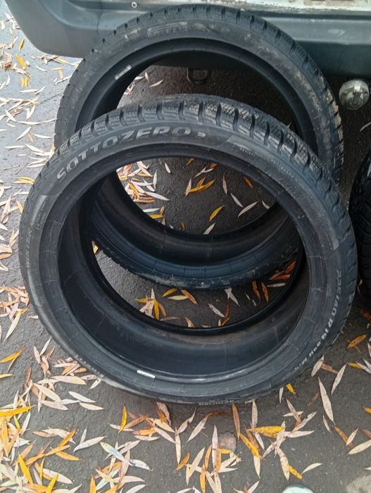 Зимова гума 225 на 40 на 19