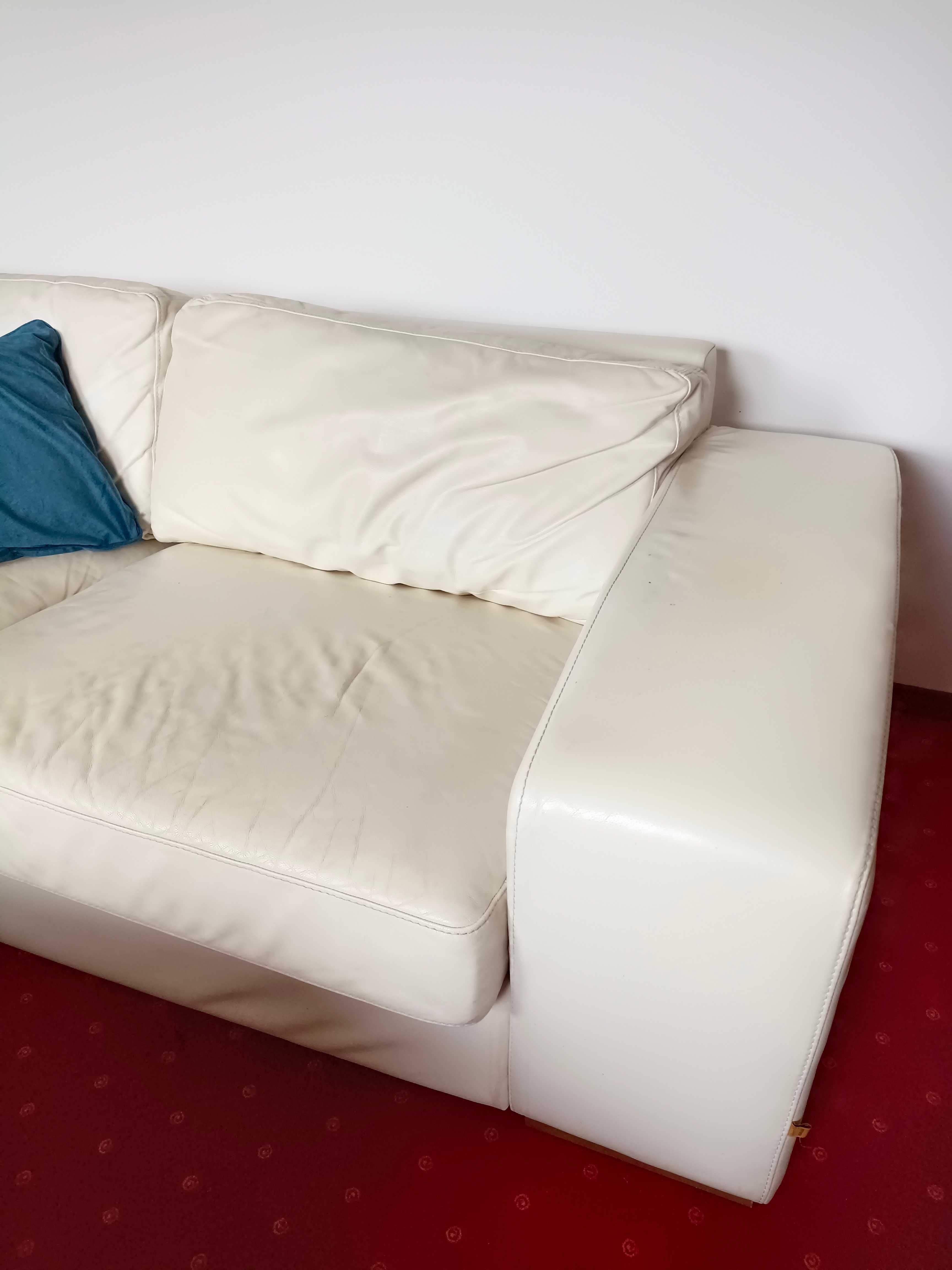 Włoska sofa z naturalnej skóry