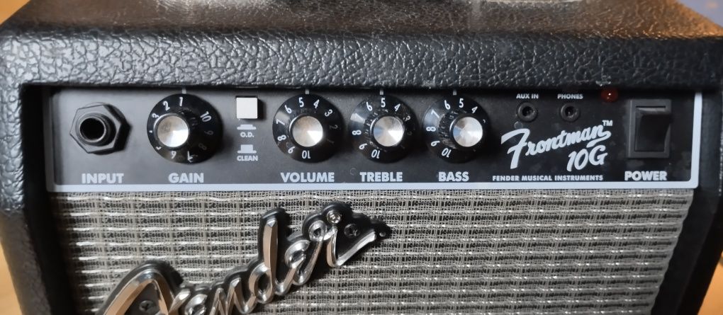 Fender frontman 10G wzmacniacz gitarowy