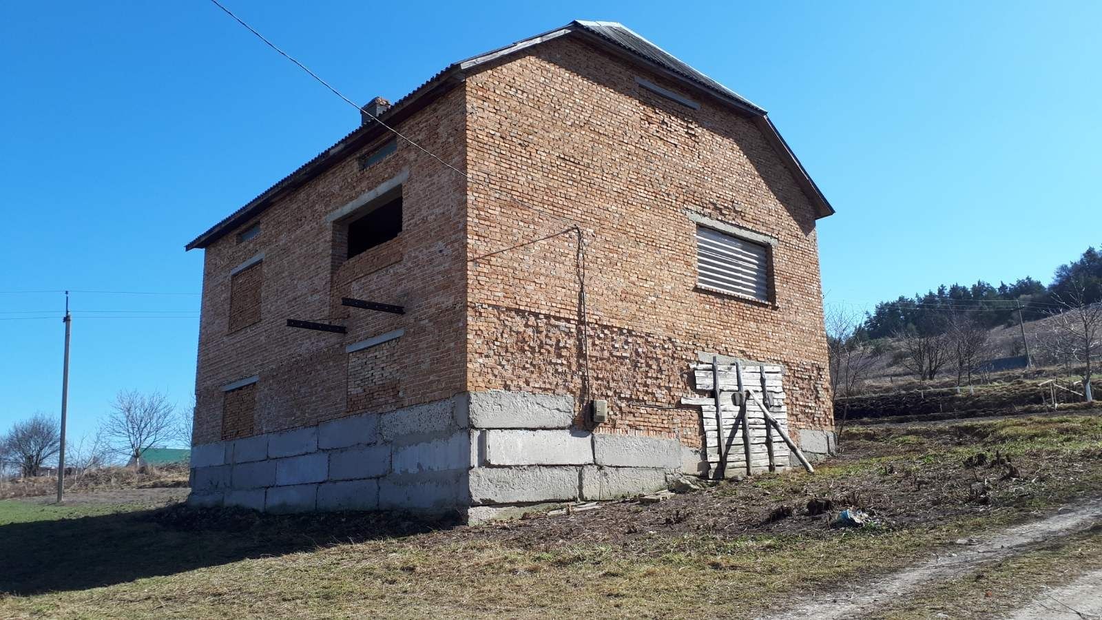 Незавершене будівництво с.Ясенівці