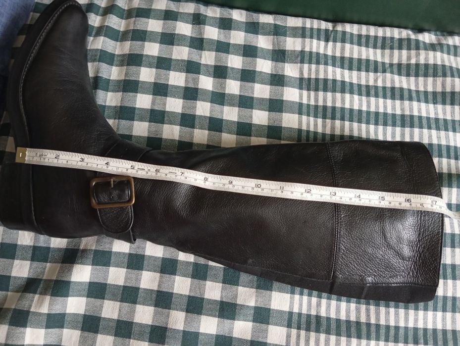 Чоботи шкіряни, відмінний стан, р39, 25 см