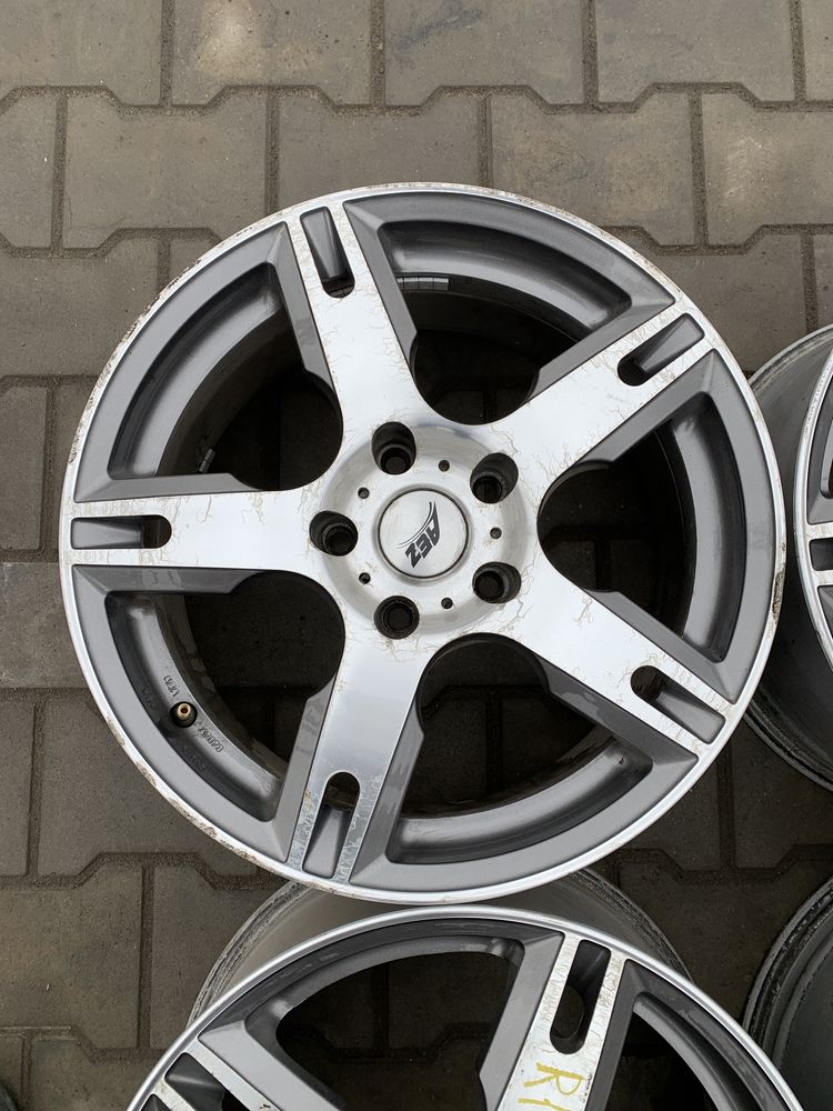 Диски R17 BMW 3-series 5*120, dia 72.6, ЕТ35, J8, X1, X3, X4, 4-series