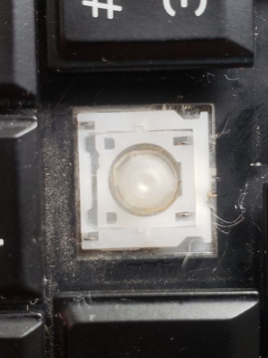 Кнопки для клавіатури Dell Alienware 13 R3, 15 R3, R4

Вживані кнопочк