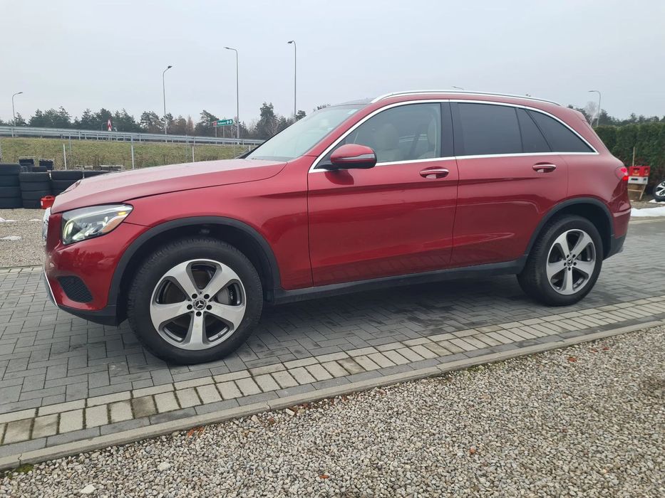 Mercedes-Benz GLC 300 4-Matic BURMESTER dostępny w PL