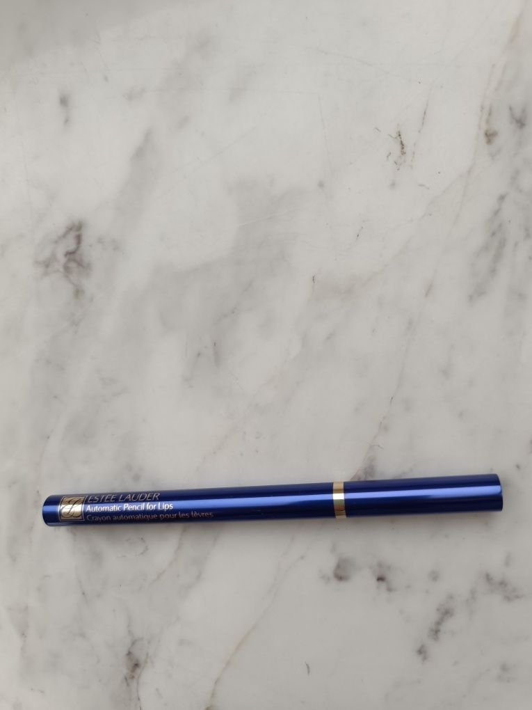 Estee Lauder, automatyczna kredka do ust, czekolada nr 23