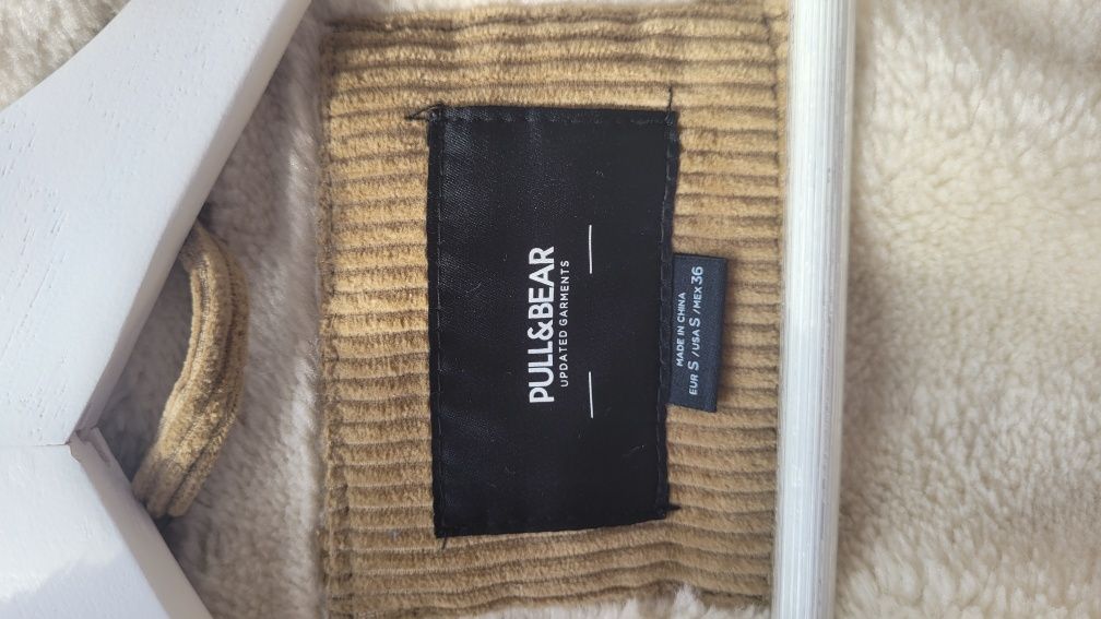 Kurtka męska z kożuszkiem Pull&Bear S 36