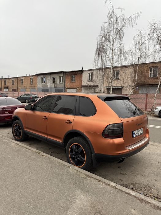 Порш каен с газом на ходу но под ремонт троит
