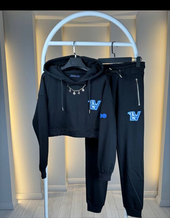 Dres komplet LV czarny