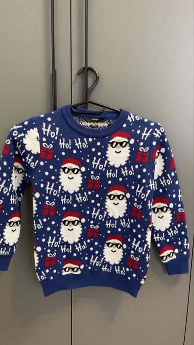 Новорічний светр George