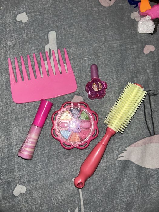 Аксесуари для ляльок. Monster High. Barbie.