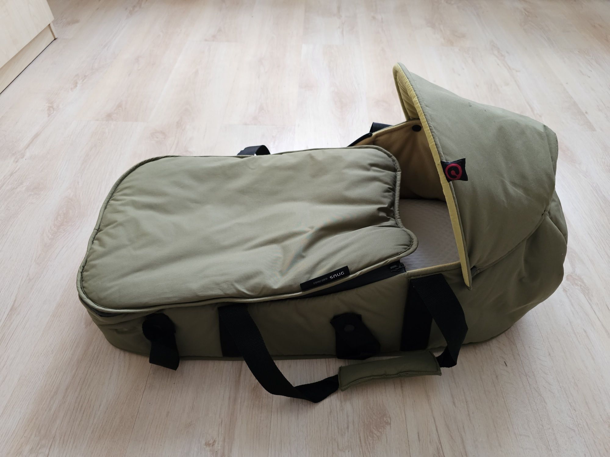 Miękka gondola Concord Snug – nosidełko dla niemowlaka