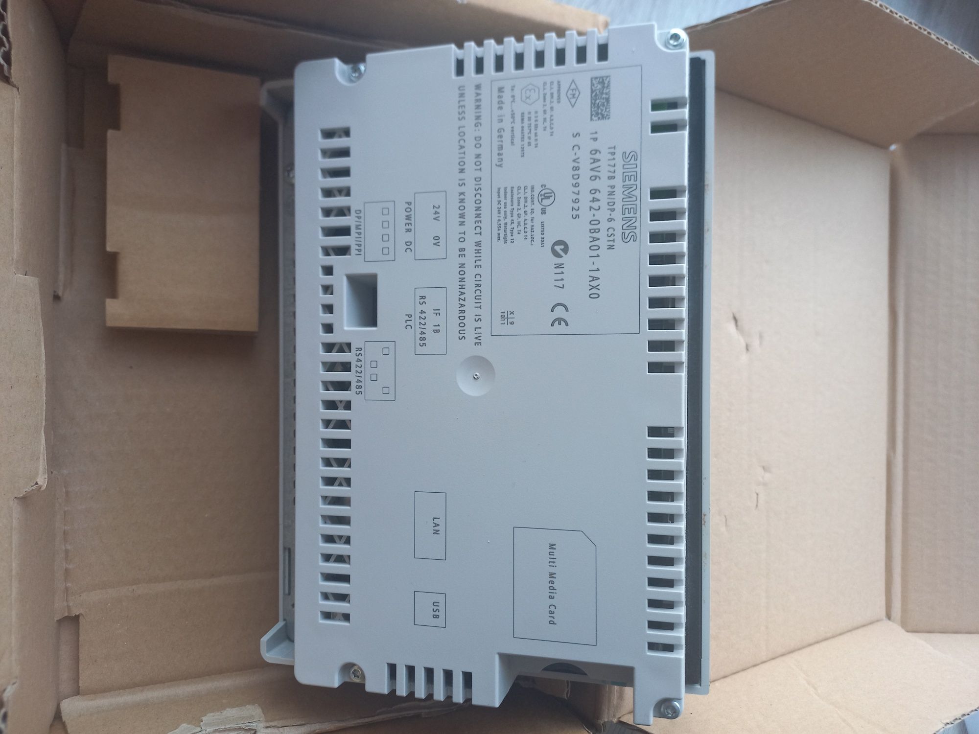 Panel Siemens TP177B 6AV6 642-0BA01-1AX0