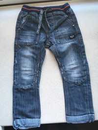 Spodnie chłopiece, jeansy dla chlopca rozmiar 104- sprzedam
