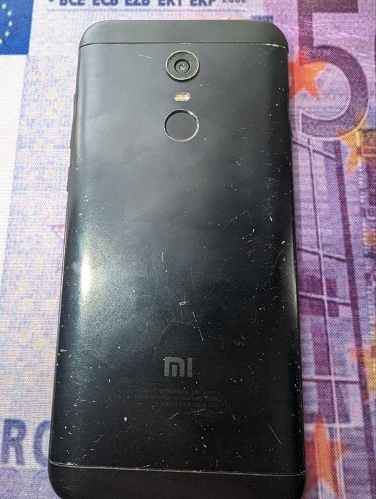 Redmi 5+ на запчасти