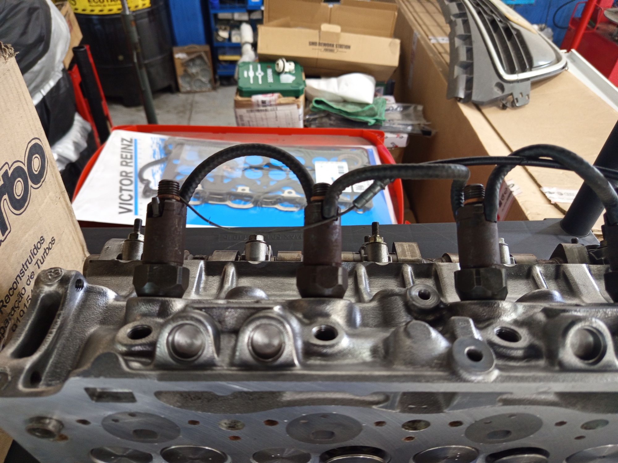 Cabeça Clio 1.9D  pronta a montar