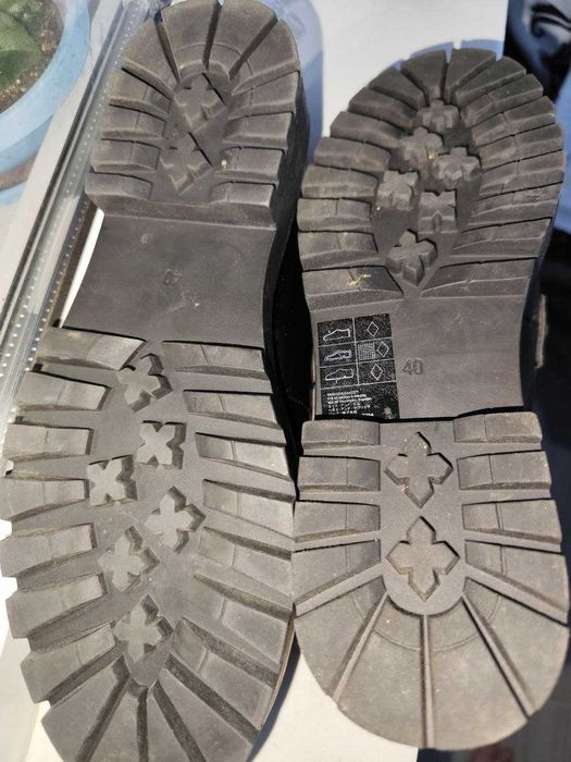 Продам новые туфли H&M