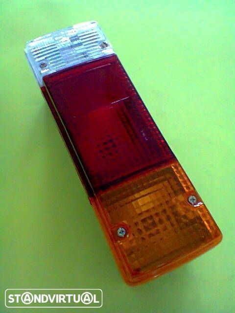 Farolins stop completos Toyota (NOVOS)