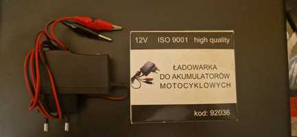 Ładowarka do akumulatorów żelowych 12v , 4-7 Ah stan bdb