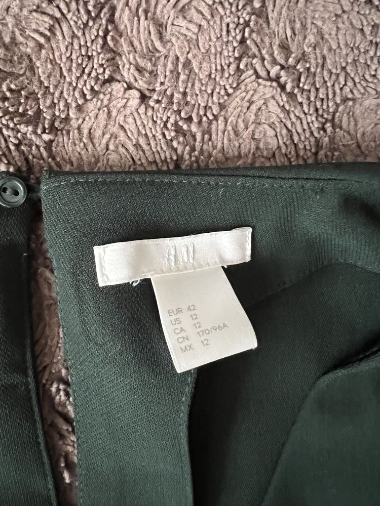 H&M sukienka 42 w kolorze butelkowej zieleni