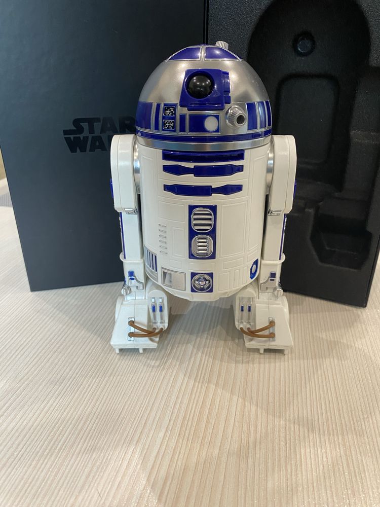 Робот-дроид Sphero R2-D2 Star Wars