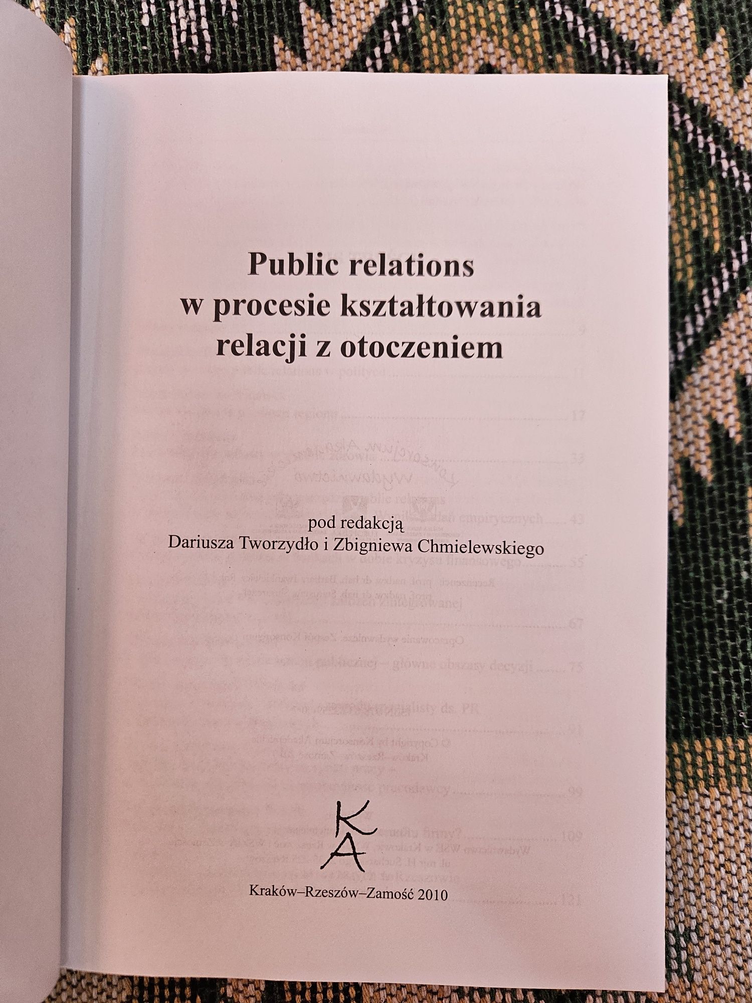 Public relations w procesie kształtowania relacji z otoczeniem