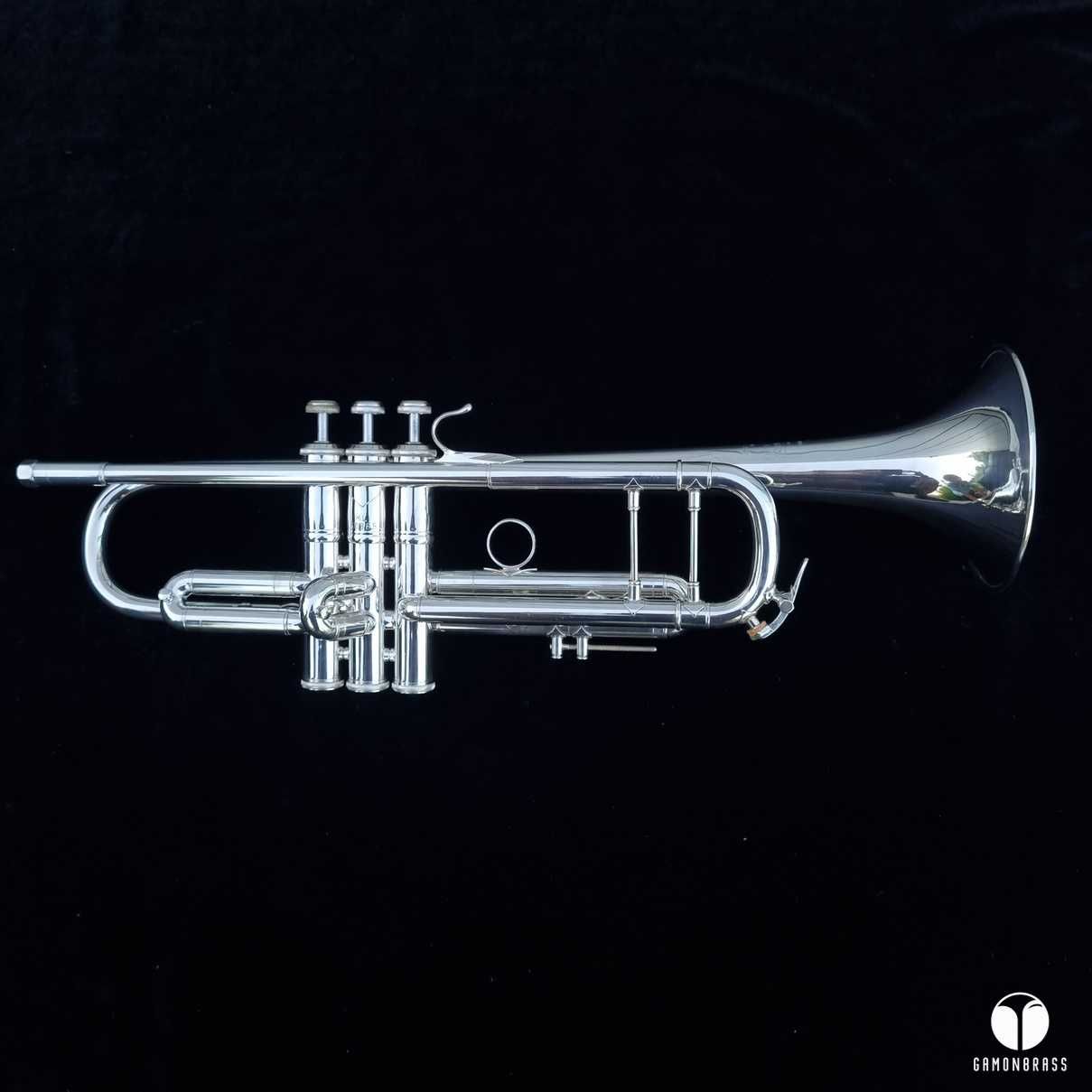 Vincent Bach Stradivarius Corporation 37 trąbka ustnik gamonbrass