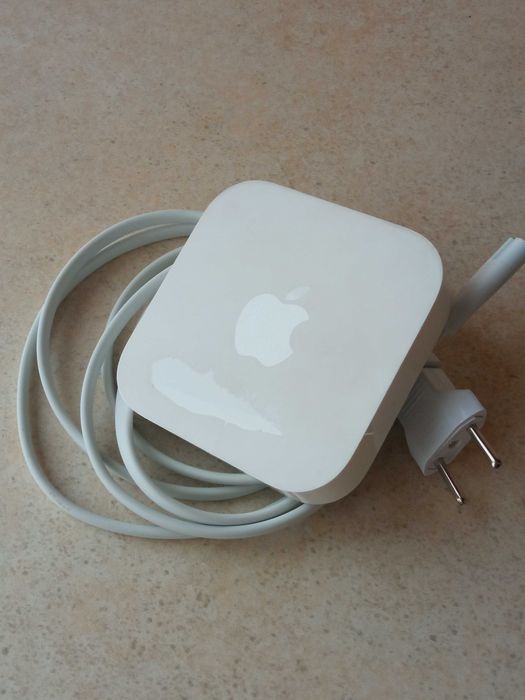 Маршрутизатор дводіапазонний Wi-Fi роутер Apple AirPort Express A1392