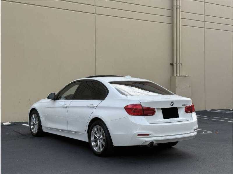 2016 BMW 3 Series 320i