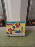 Vendo Brinquedo Penteados Loucos PLAY-DOH muito bonito como novo