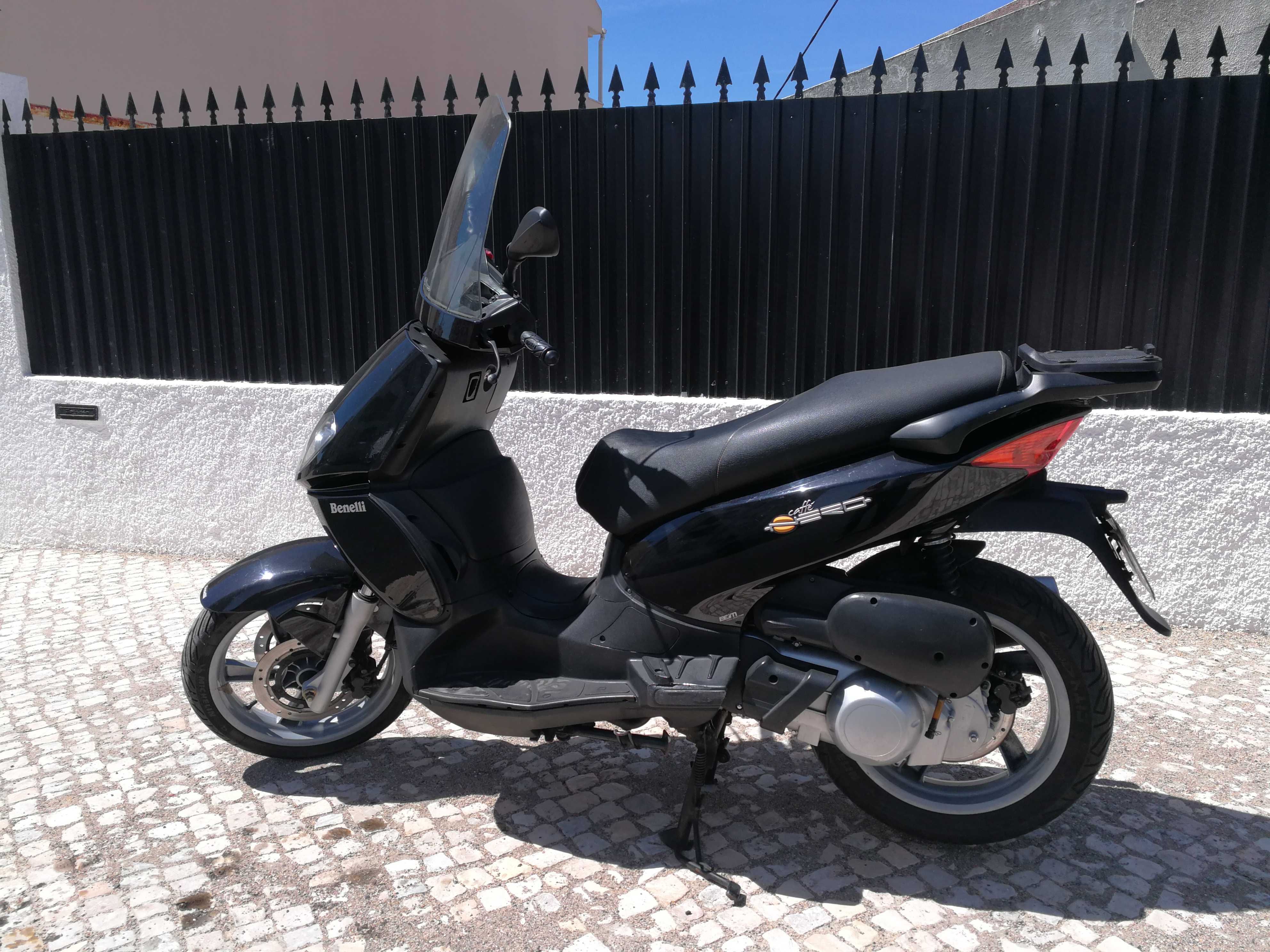 Benelli Cafenero 250cc