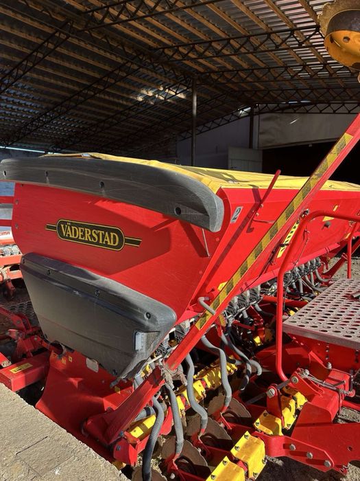Продам сівалку зернову Ведерштад Рапід -400С