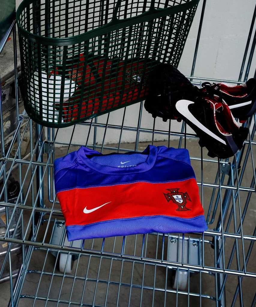 Camisola Nike Portugal Treino Mundial 2010 (XL)