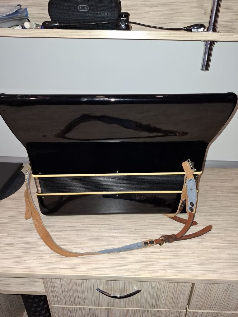 Akordeon Ligna 120 bas