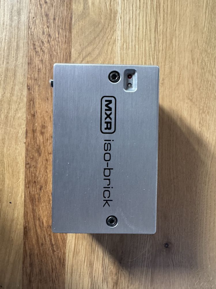Zasilacz do efektów MXR Iso-Brick