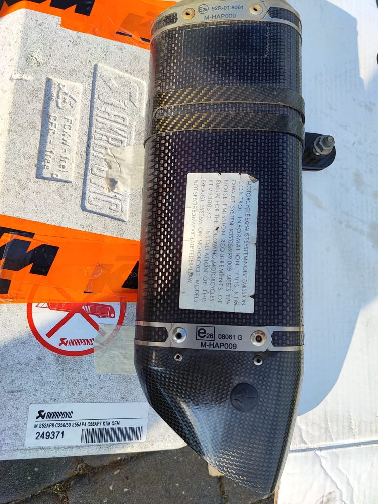 Wydech AKRAPOVIC KTM DUKE 125 390 Oryginał Tłumik